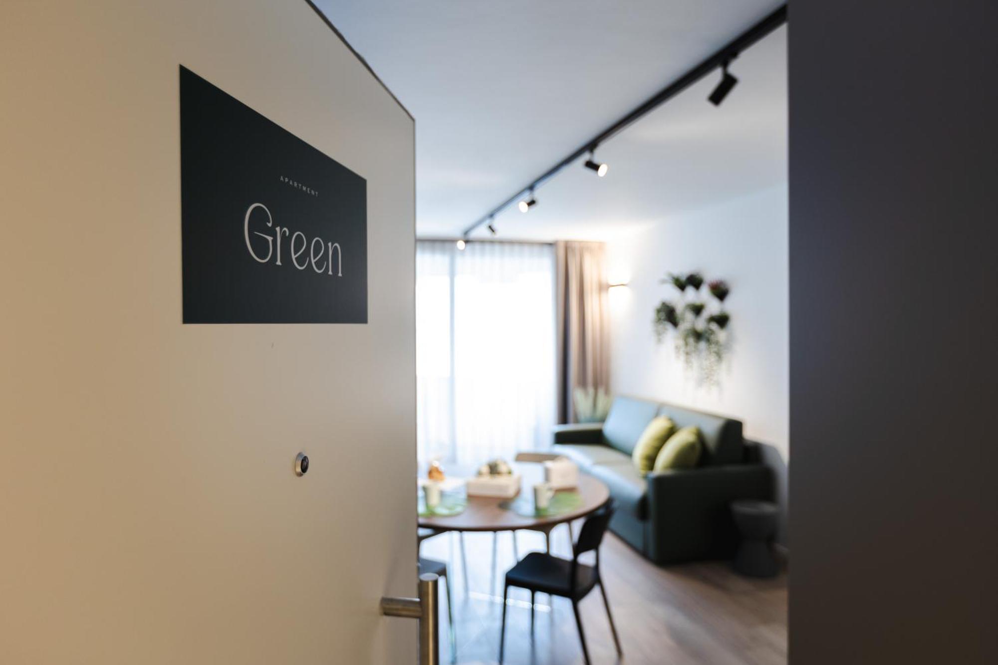 Boutique Apartments By Annalisa Torbole Sul Garda Εξωτερικό φωτογραφία