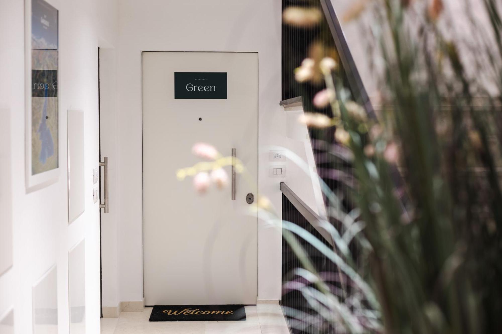 Boutique Apartments By Annalisa Torbole Sul Garda Εξωτερικό φωτογραφία